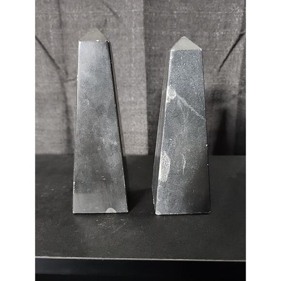 Vintage Black Marble Stone Obelisk Tower 6lb 10\